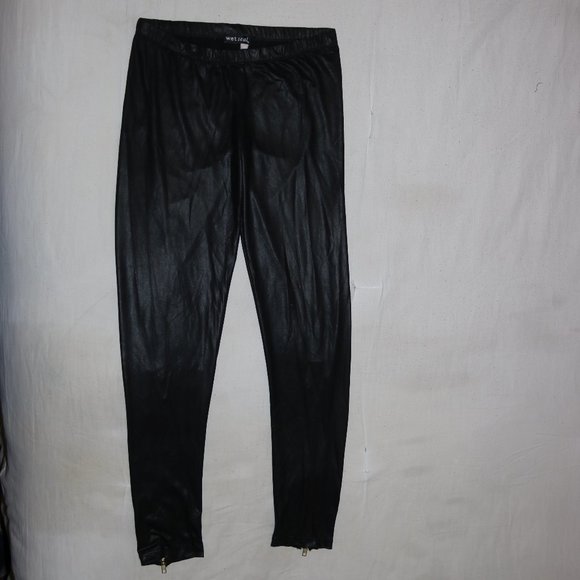 Wet Seal Faux Leather Pants ZIPPER BOTTOMS w25x27 - Picture 1 of 10